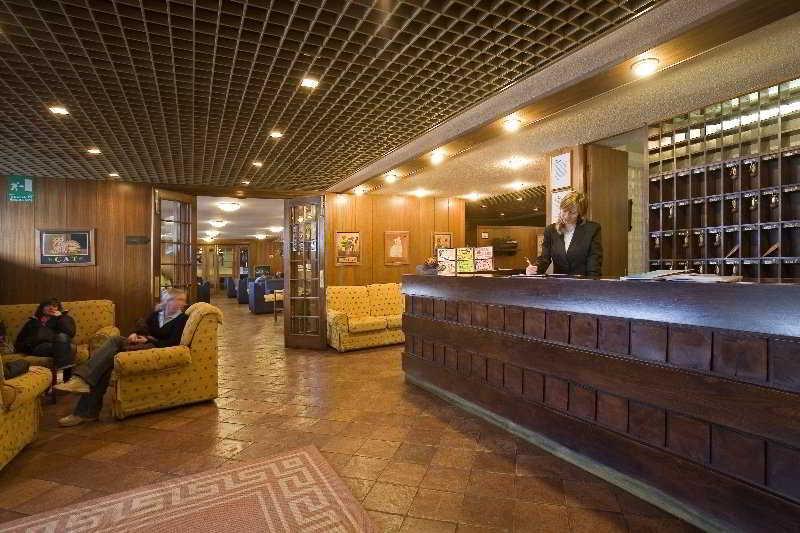 Hotel Ski Club I Cavalieri Rta Colle Colle Sestriere Eksteriør billede