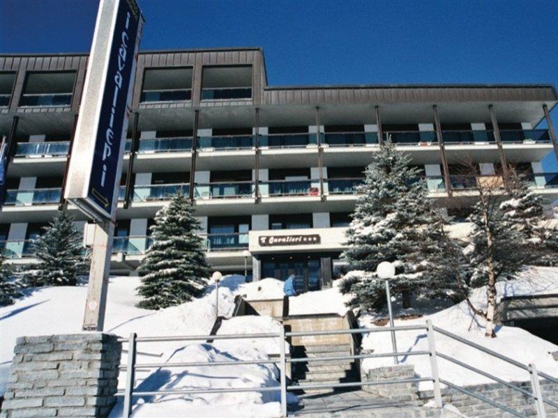 Hotel Ski Club I Cavalieri Rta Colle Colle Sestriere Eksteriør billede