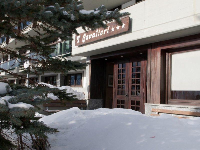 Hotel Ski Club I Cavalieri Rta Colle Colle Sestriere Eksteriør billede
